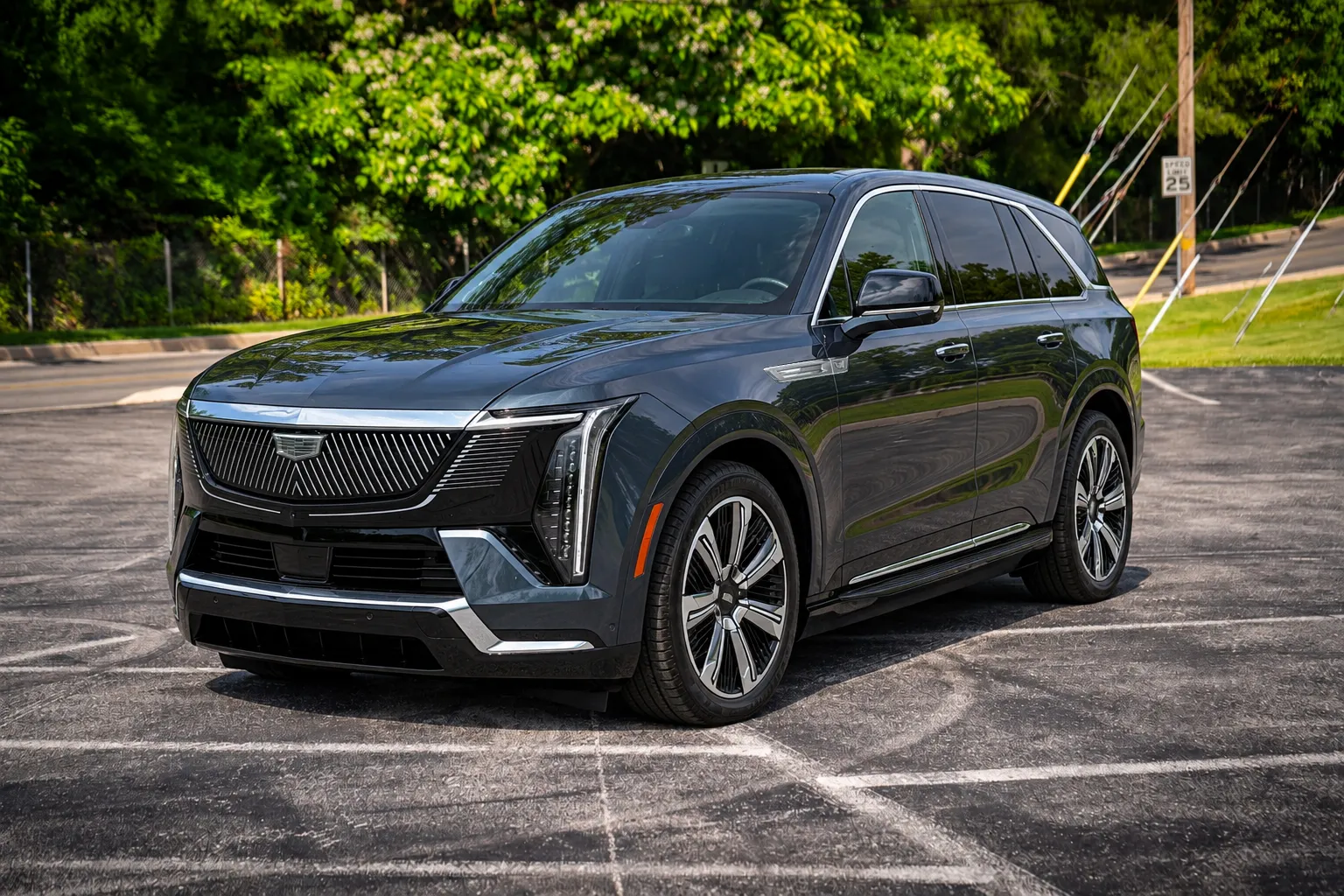 2025 Cadillac Escalade IQ Luxury